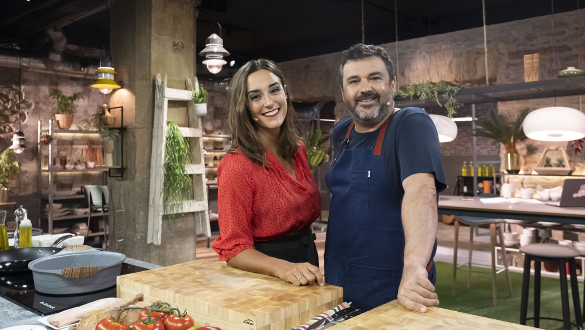 ETB2 Estrena Este Lunes La Tercera Temporada De A Bocados Neeo etb2-estrena-este-lunes-la-tercera-temporada-de-a-bocados-neeo