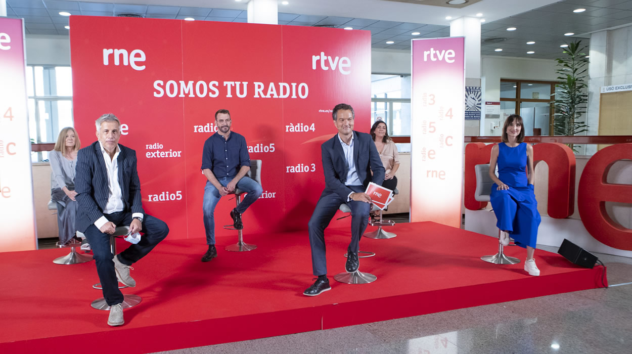 Radio Nacional de España presenta su nueva temporada 2020-21 - Neeo ...